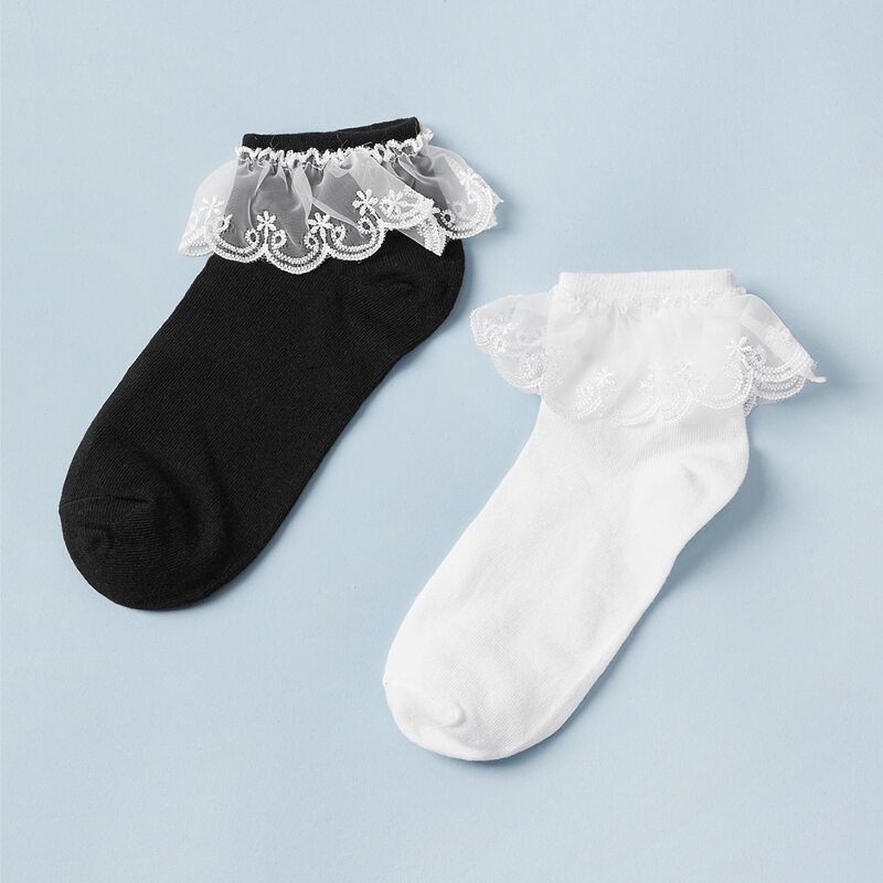 

2pairs Lace Trim Socks, Black and white