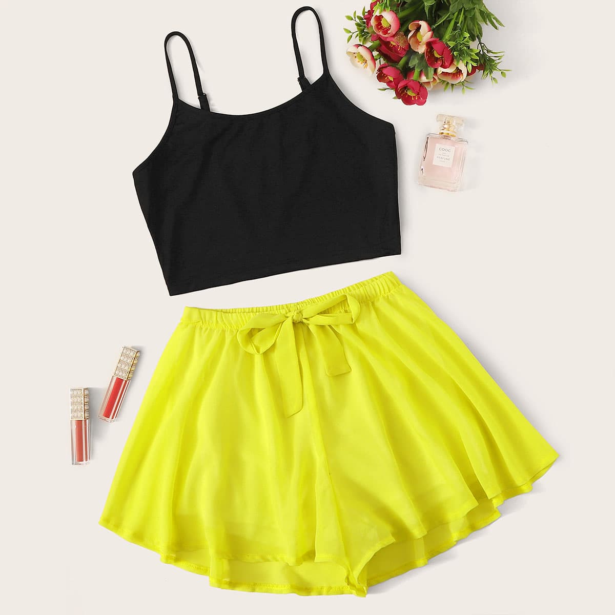 

Two Tone Cami Top With Knot Front Shorts PJ Set, Multicolor