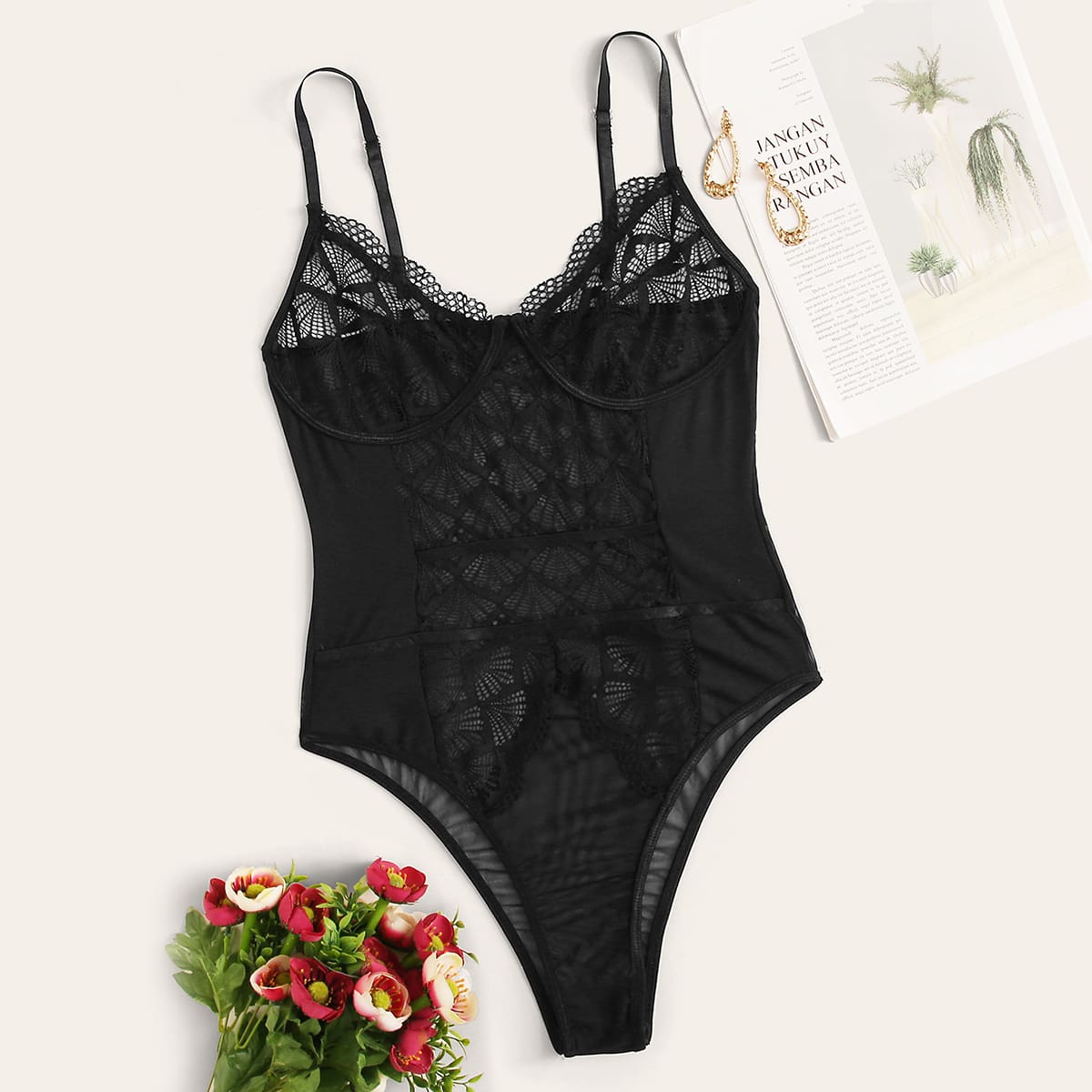 

Shell Lace Teddy Bodysuit, Black