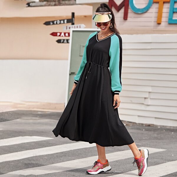 

Drawstring Waist Colorblock Raglan Sleeve Dress, Black