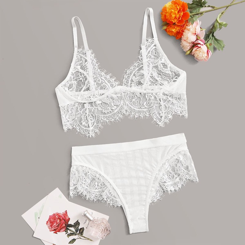 

Floral Lace Scallop Trim Lingerie Set, White