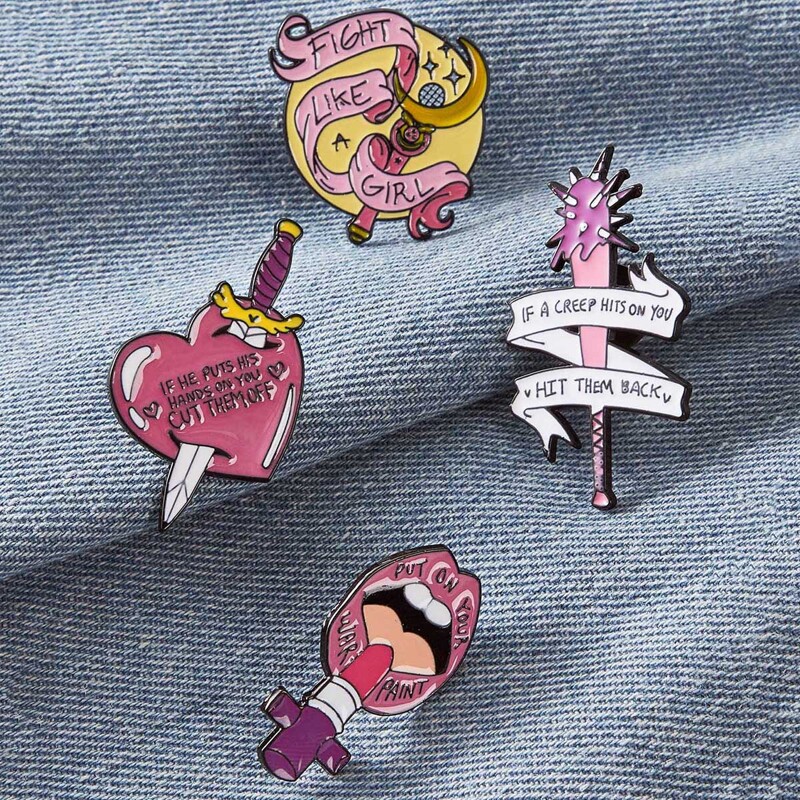 

4pcs Heart & Mouth Shaped Brooch Set, Pink