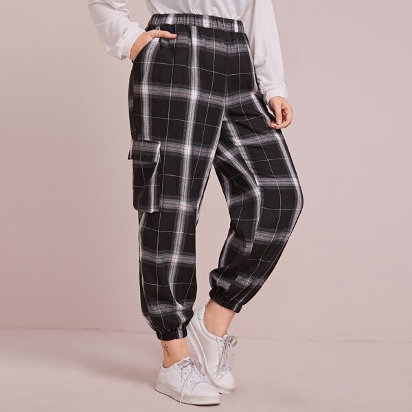 

Plus Plaid Elastic Waist Cargo Pants, Black