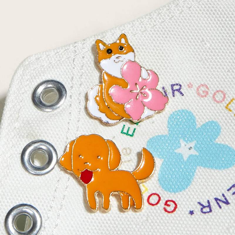 

2pcs Dog Design Brooch, Multicolor
