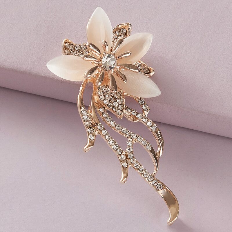 

1pc Rhinestone Engraved Flower Shaped Brooch, Multicolor