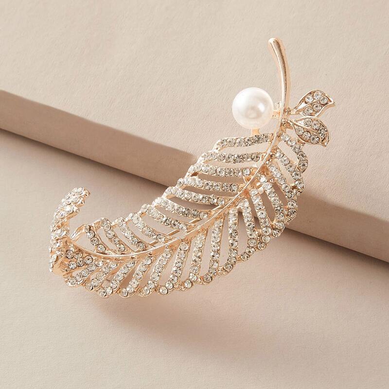 

1pc Faux Pearl Decor Leaf Shaped Brooch, Silver