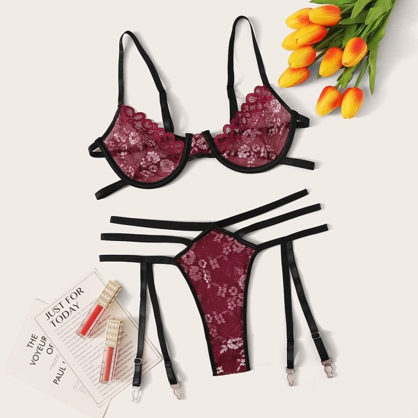 

Floral Lace Underwire Lingerie Set & Garter, Burgundy