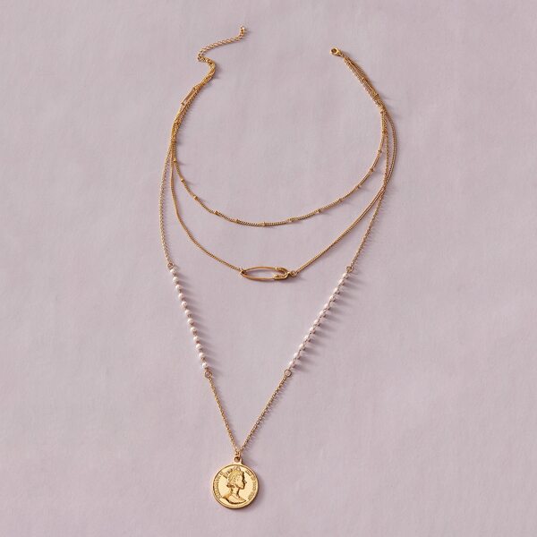 

1pc Coin & Paperclip Charm Layered Necklace, Gold