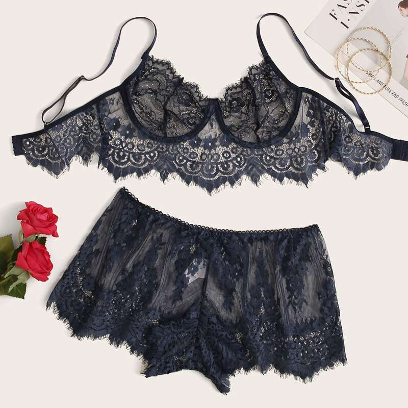 

Floral Lace Underwire Lingerie Set, Navy