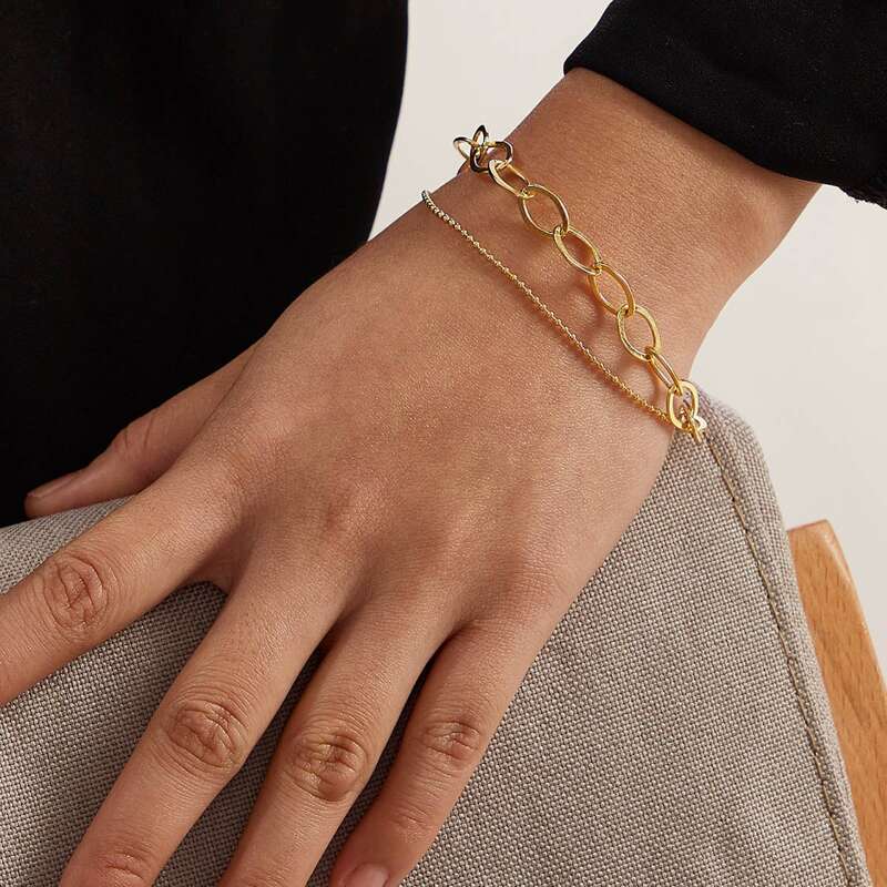 

1pc Coin Charm Layered Chain Bracelet, Gold