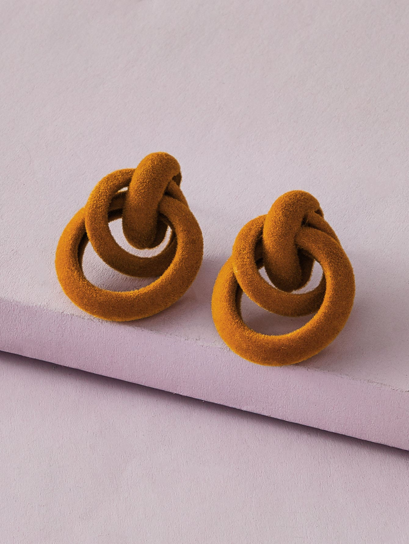 1pair Fluffy Link Stud Earrings - Brown - View 1