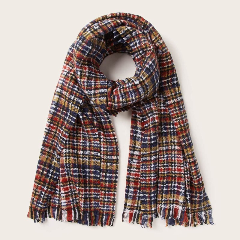 

Plaid Pattern Raw Hem Scarf, Multicolor