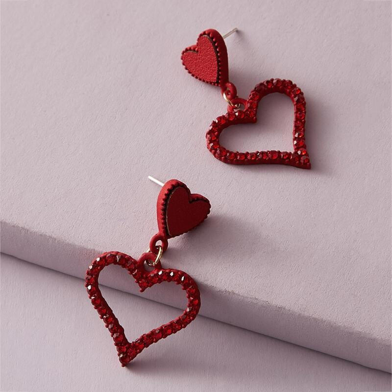 

1pair Rhinestone Engraved Heart Drop Earrings, Red