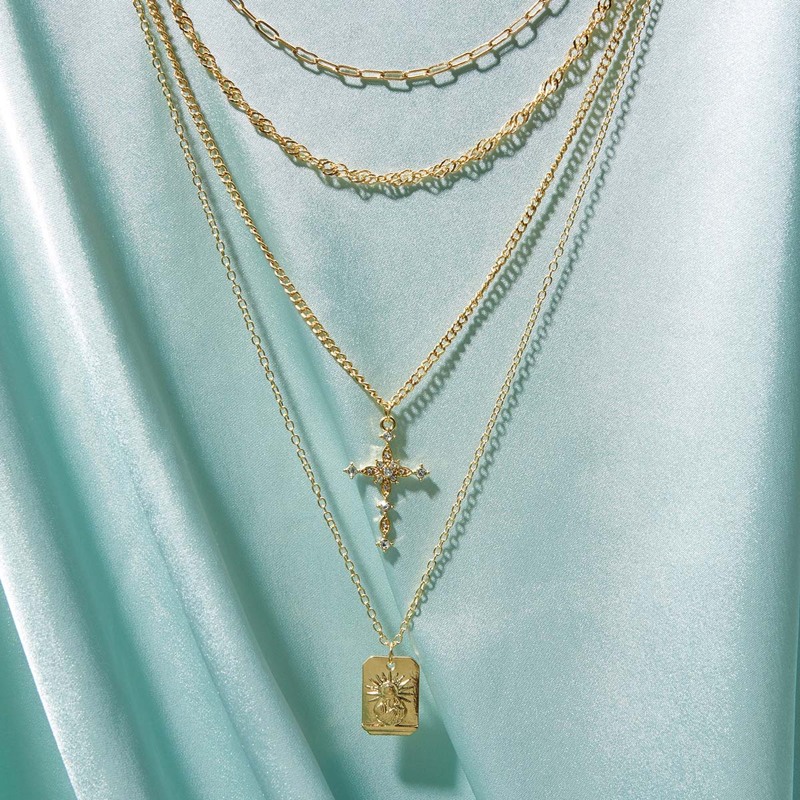 

1pc Rhinestone Engraved Cross Charm Layered Necklace, Gold