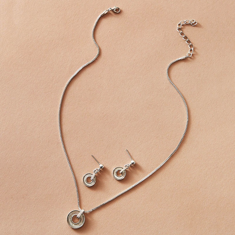 

3pcs Round Geometric Charm Necklace & Earrings Set