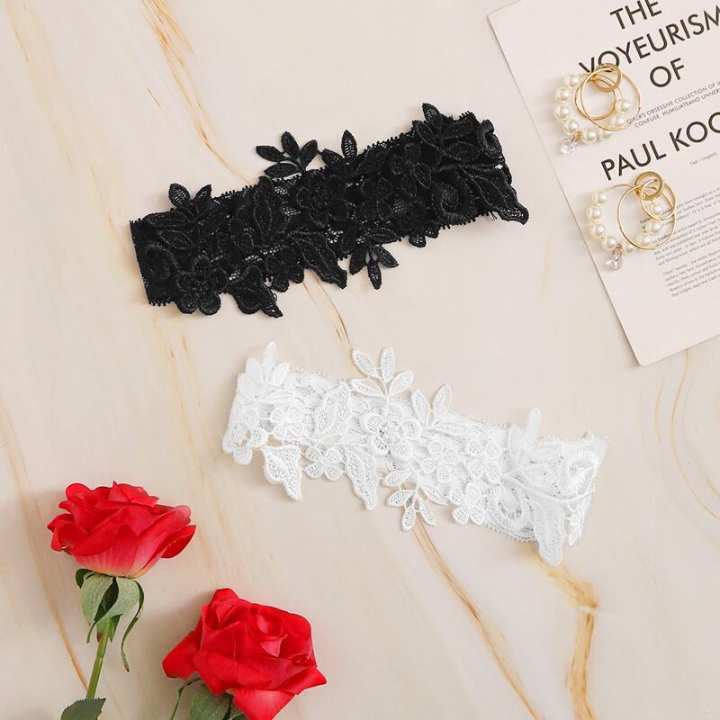 

2pack Guipure Lace Leg Ring, Black and white