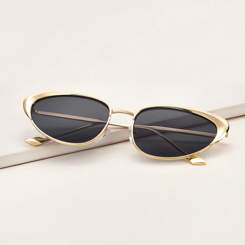 

Metal Frame Sunglasses With Case, Black