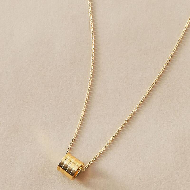 

1pc Wide Ring Pendant Necklace, Gold