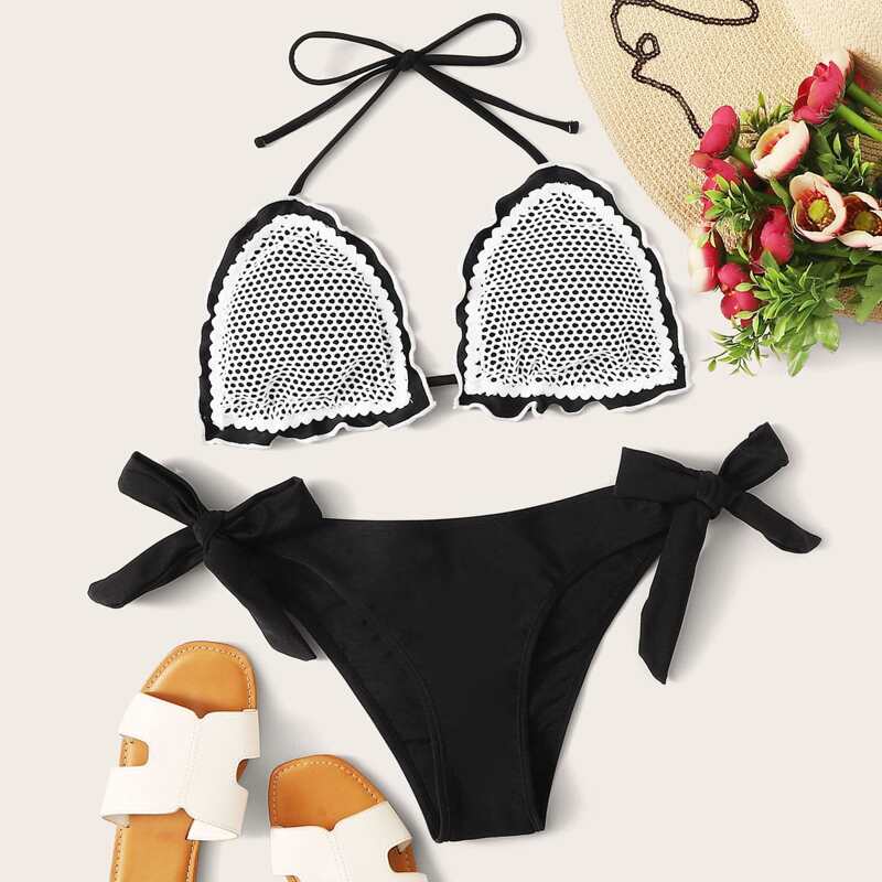 

Graphic Triangle Top With Tie Side Bikini Set, Black and white
