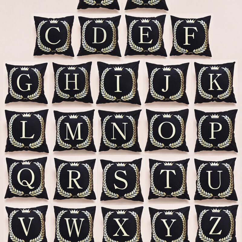 

1pc Letter Graphic Cushion Cover, Black