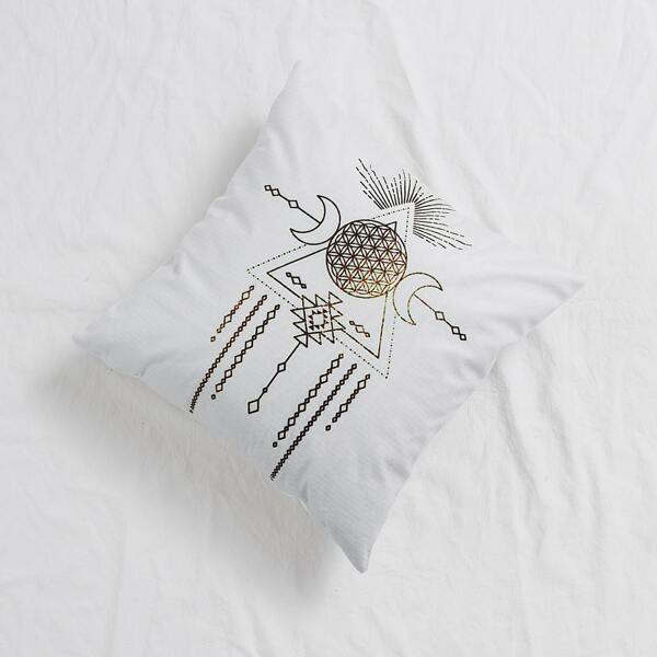 

Geometric Pattern Print Cushion Cover, Multicolor
