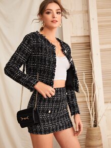 Tweed Jacke mit ungesäumtem Saum & Rock mit Knöpfen Detail Tweed Jacke mit Rock schwarz und weiß | aktuelle Trends