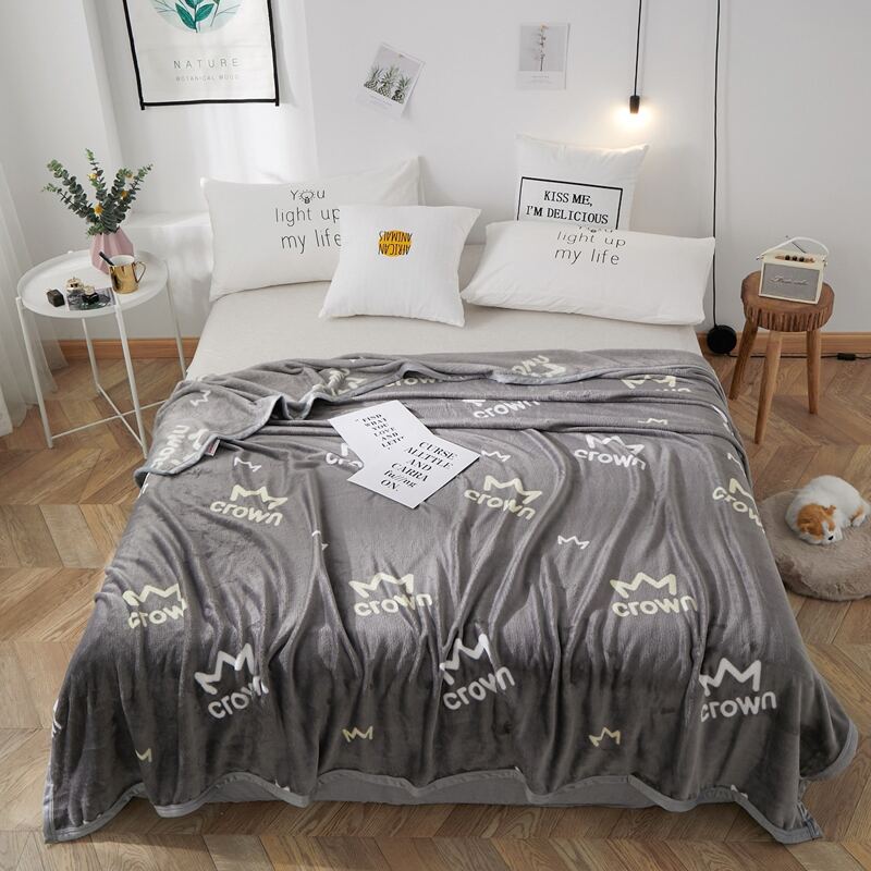 

1pc Crown Pattern Blanket, Grey