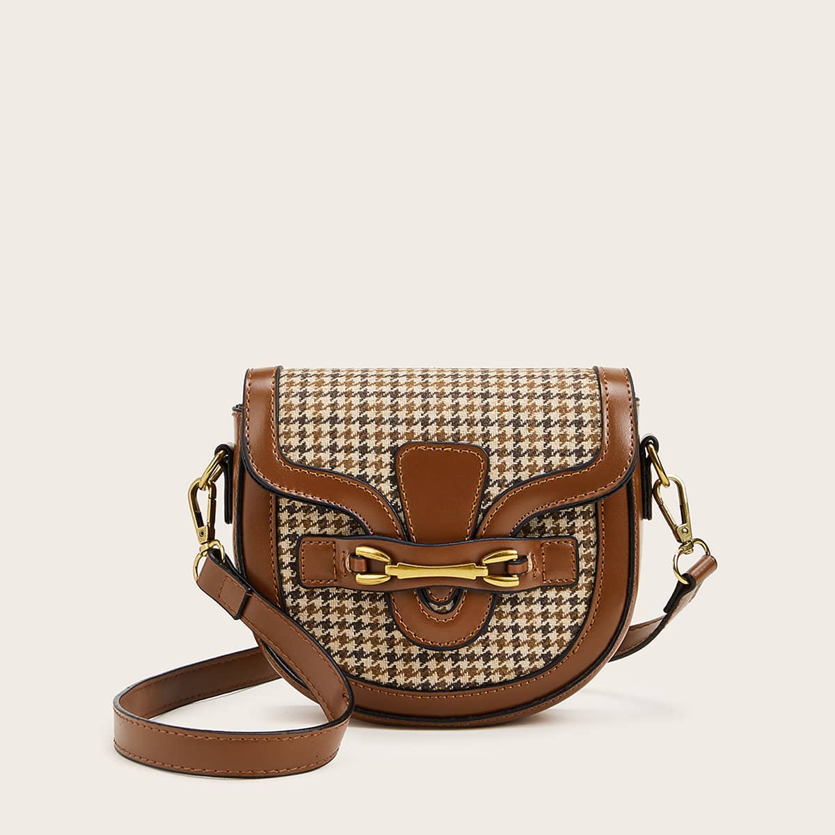 

Metal Decor Houndstooth Saddle Bag, Multicolor
