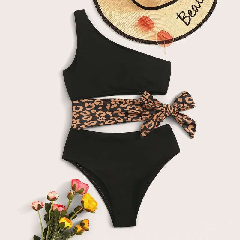 

Leopard Knot One Shoulder One Piece Swimsuit, Black