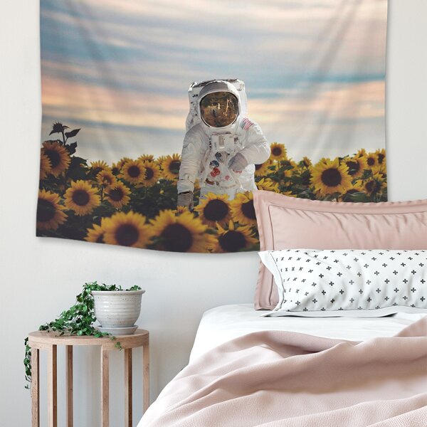 

Sunflower & Astronaut Print Tapestry