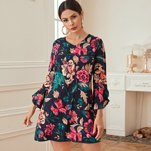 

V-neck Floral Print Flounce Sleeve Tunic Dress, Multicolor