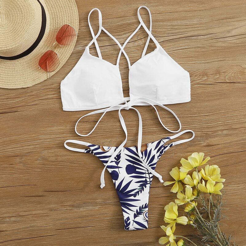 

V Wired Tie Front Top With Thong Bikini, Multicolor