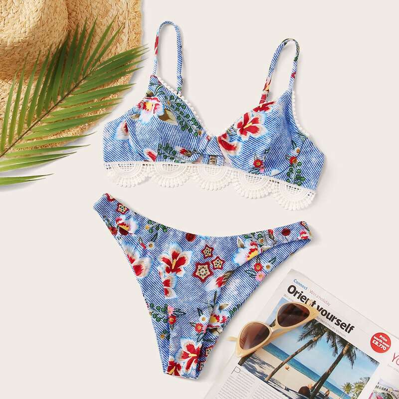 

Floral Print Lace Trim Underwire Top With High Cut Bikini, Blue