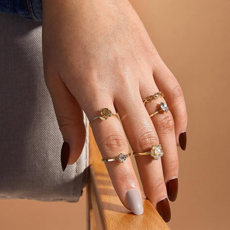 

5pcs Rhinestone Engraved & Flower Decor Ring, Gold