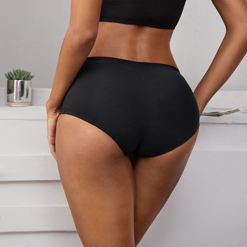 

Solid Padded Shortie, Black