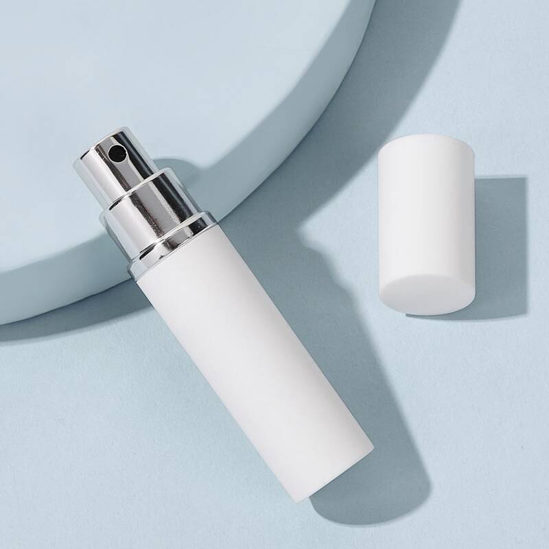 

1pc Spray Bottle 5ML, White