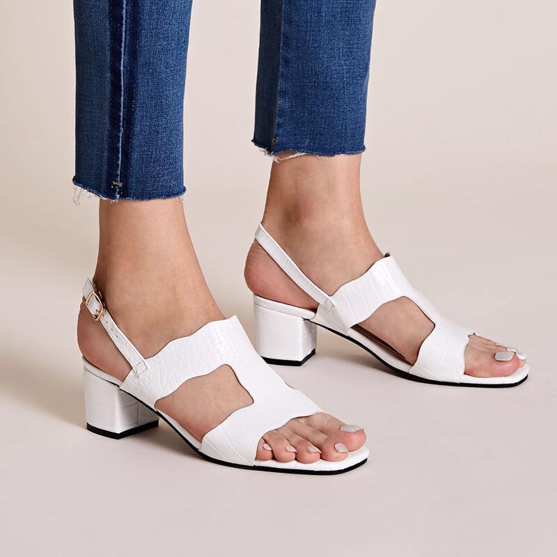 

Cut Out Slingback Chunky Heels, White