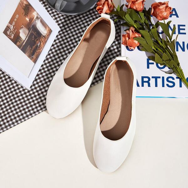 

Wide Fit Ballet Flats, White