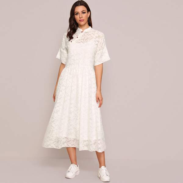 

Mandarin Collar Drop Shoulder Applique Dress With Camisole, White