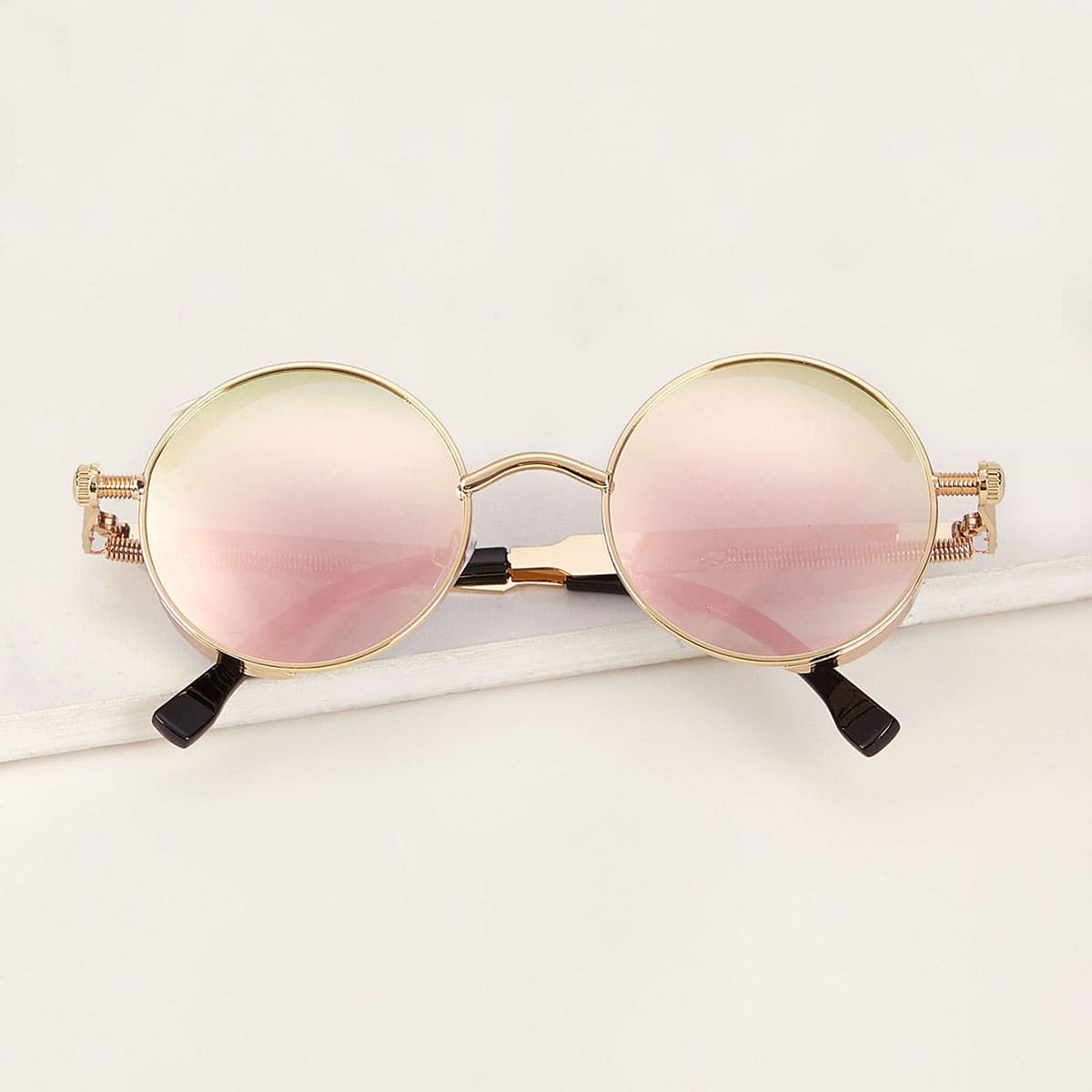 

Round Metal Frame Gradient Lens Sunglasses, Pink