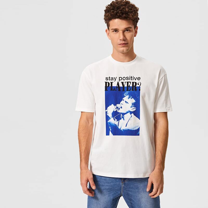 

Guys Slogan & Figure Graphic Tee, White