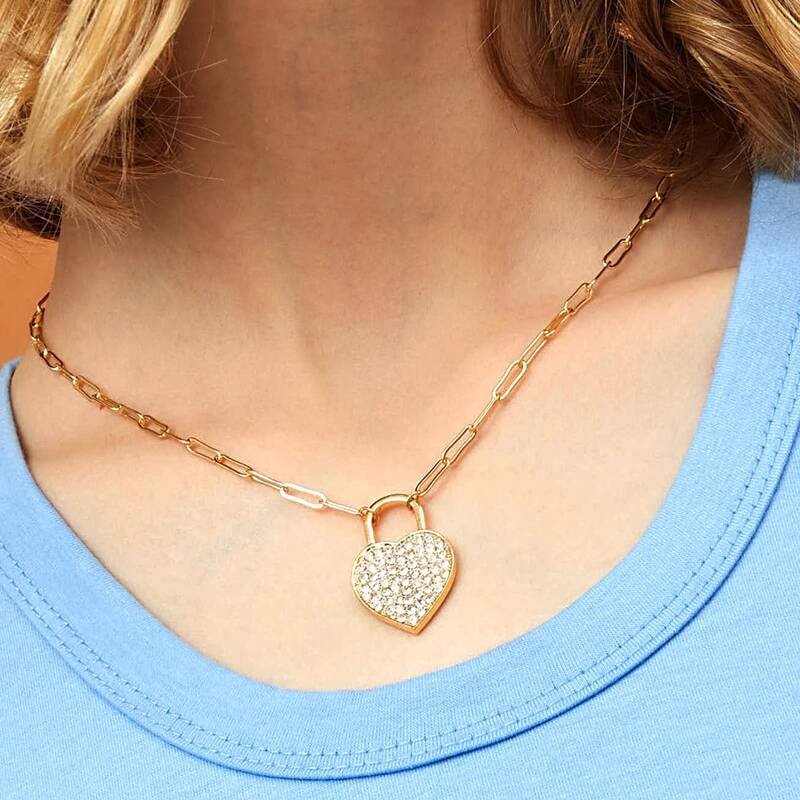 

1pc Rhinestone Engraved Heart Charm Necklace, Gold