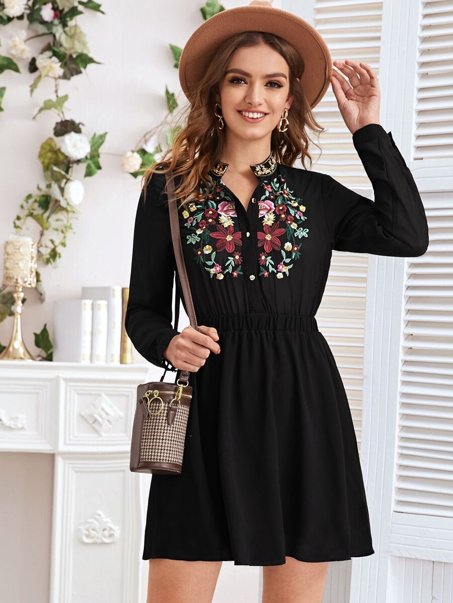 Stand Collar Floral Embroidery Dress - Black - View 1