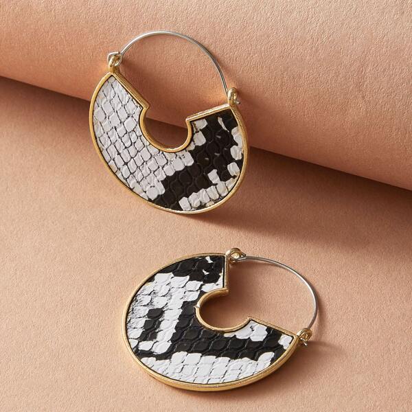 

1pair Snakeskin Hoop Earrings, Black and white