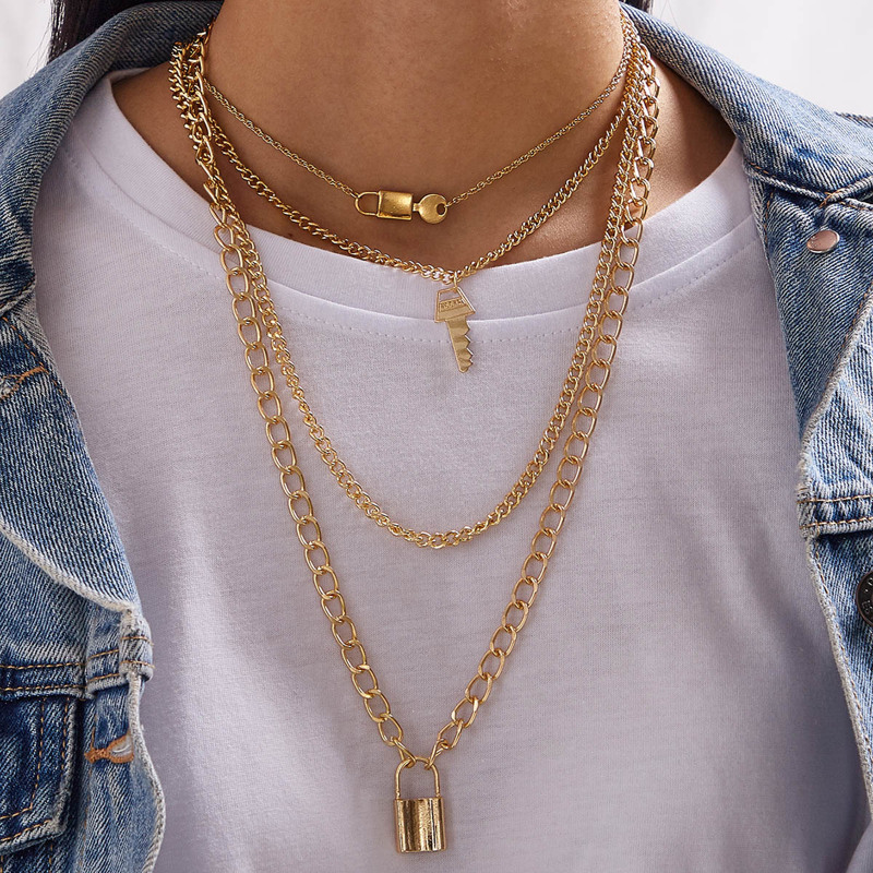 

1pc Key & Lock Charm Layered Necklace, Gold