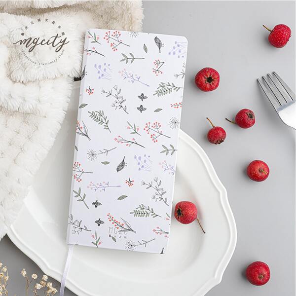 

1pack Floral Pattern Cover Notebook, White