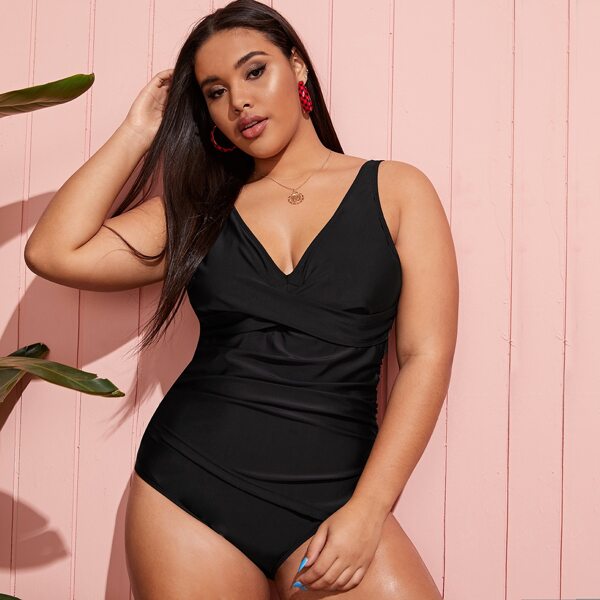 

Plus Ruched One Piece Swimwear, Black