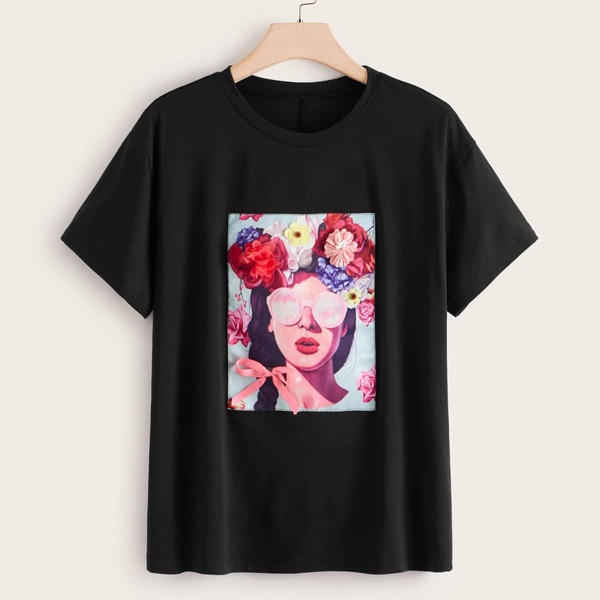 

Plus Figure Graphic Round Neck Tee, Black
