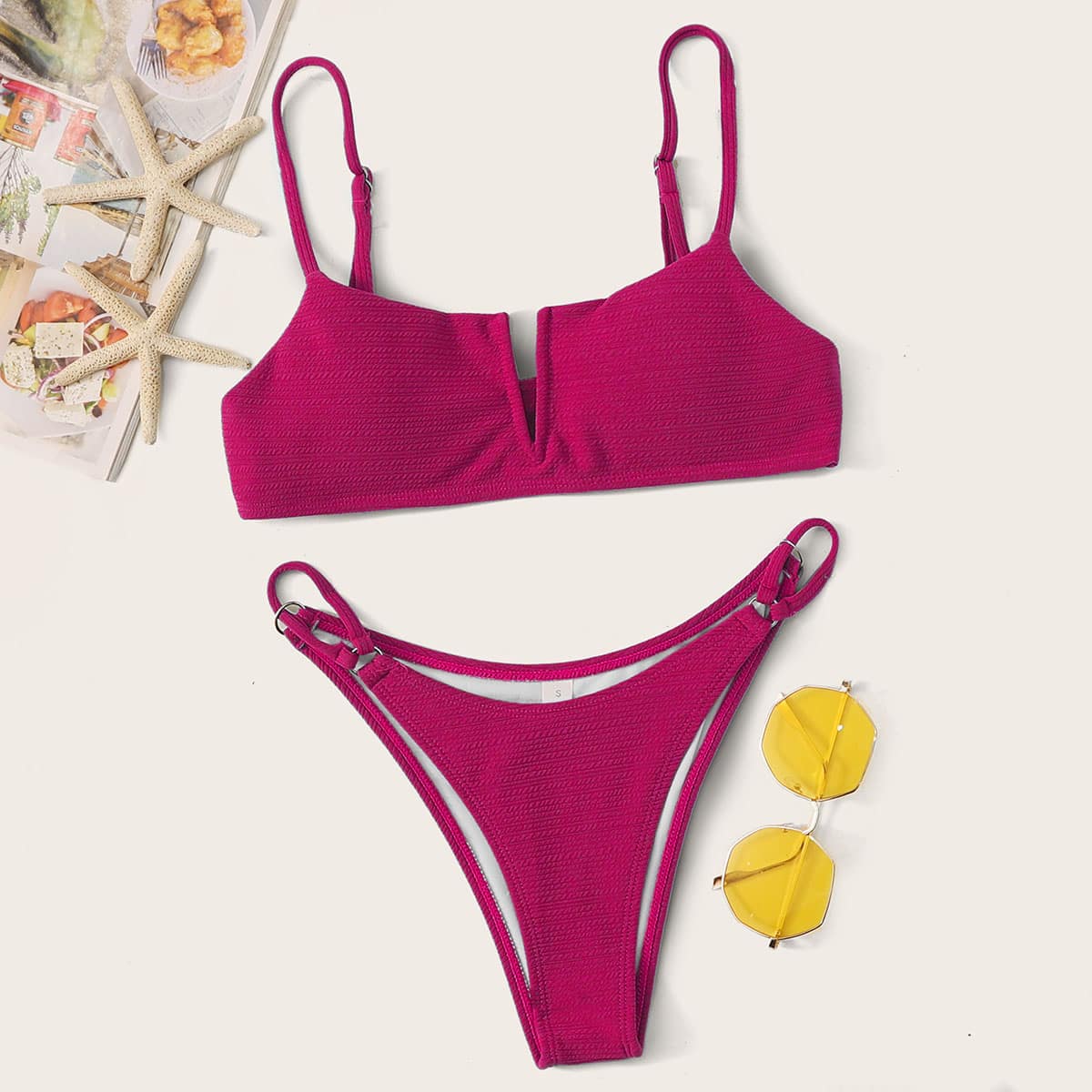 

V Wired Ring Link Thong Bikini Swimsuit, Hot pink bright