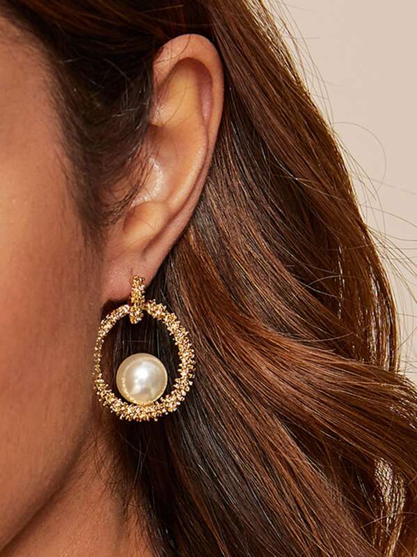 

1pair Faux Pearl Decor Textured Rectangle Drop Earrings, Gold